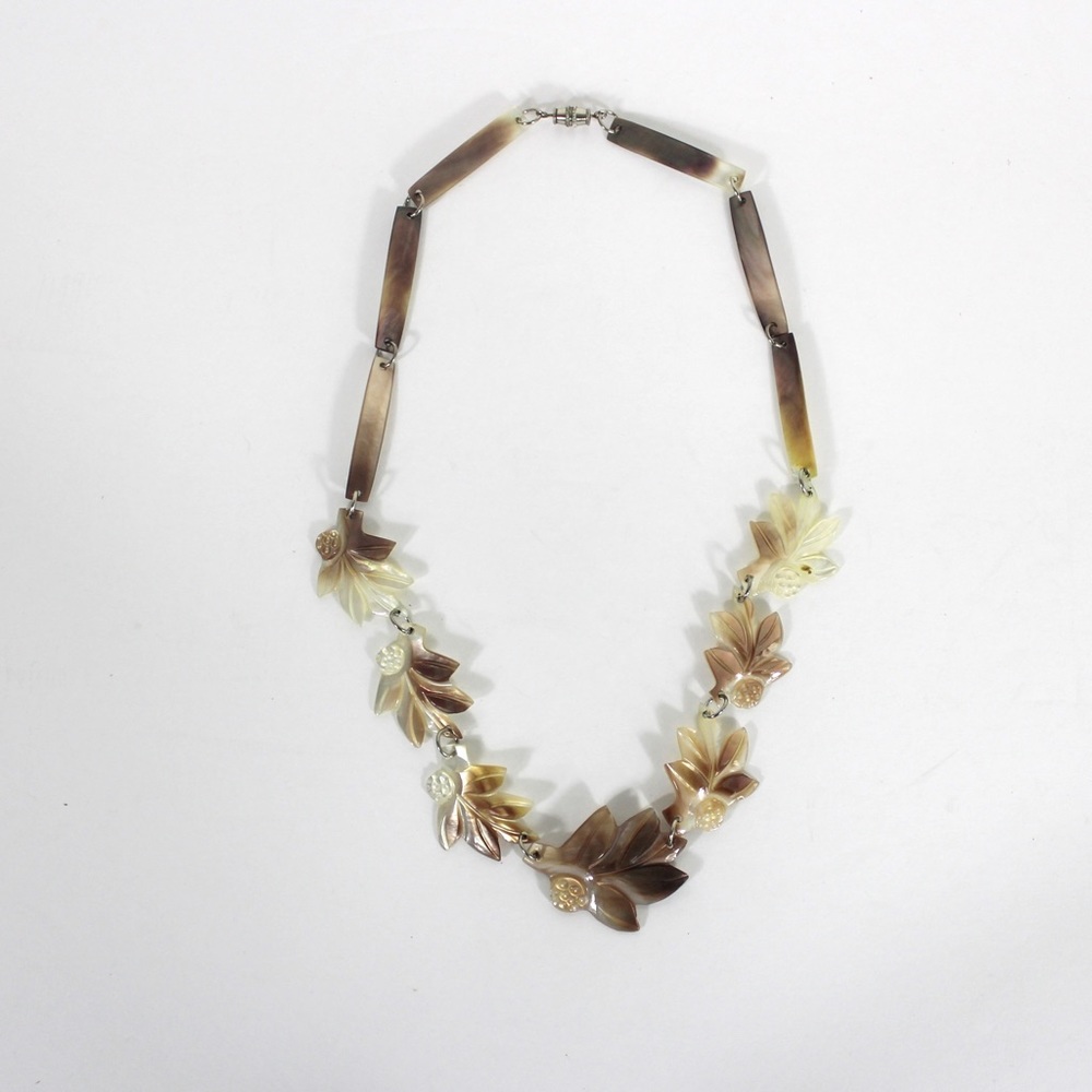 Vintage Carved Iridescent Shell Necklace
